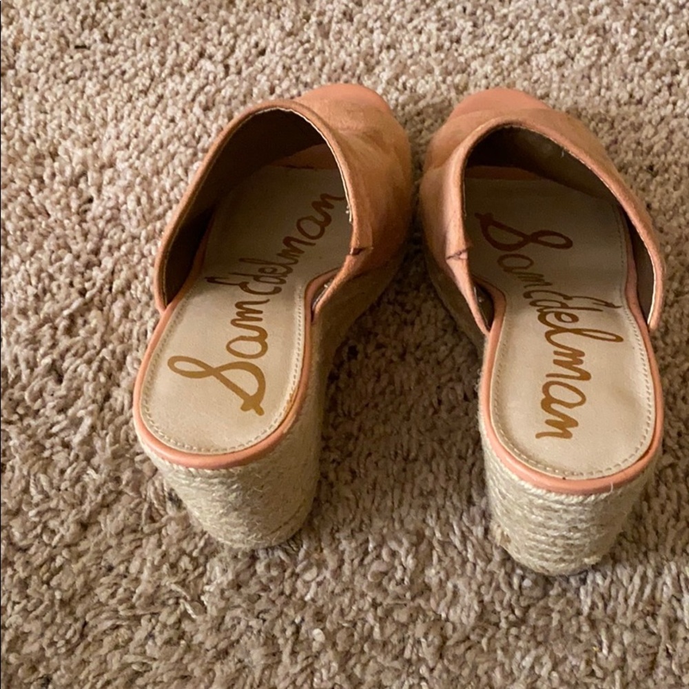 Sandals - Picture 4 of 4